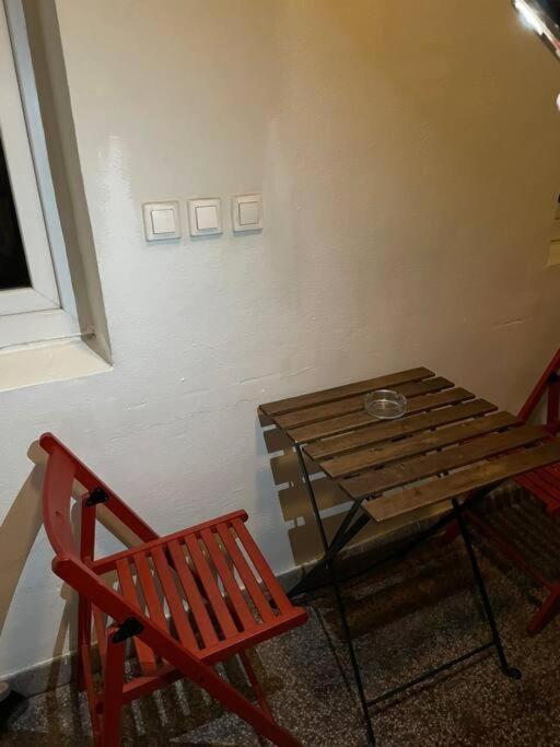 Near Main Railway And Bus Station, Vankovka Apartment *