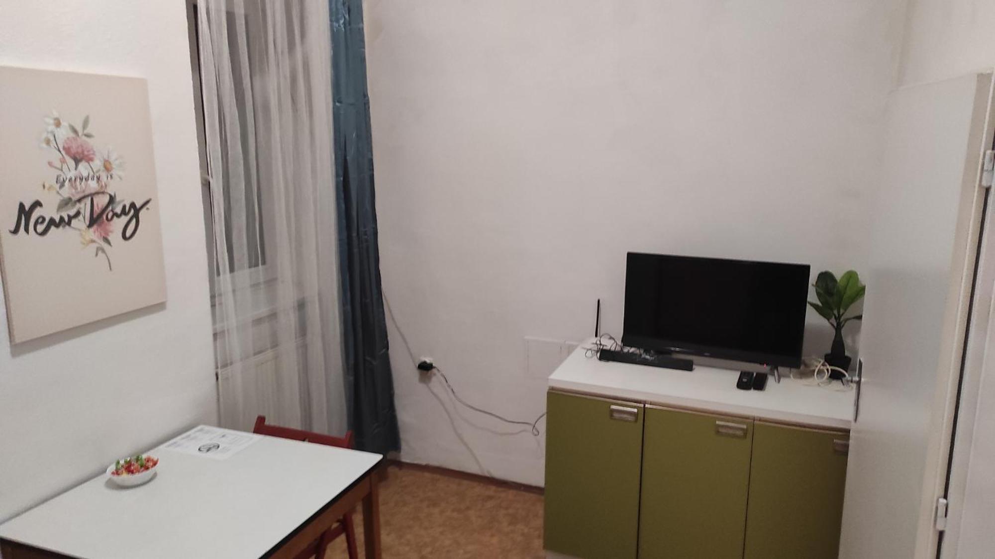 Near Main Railway And Bus Station, Vankovka Apartment Brno