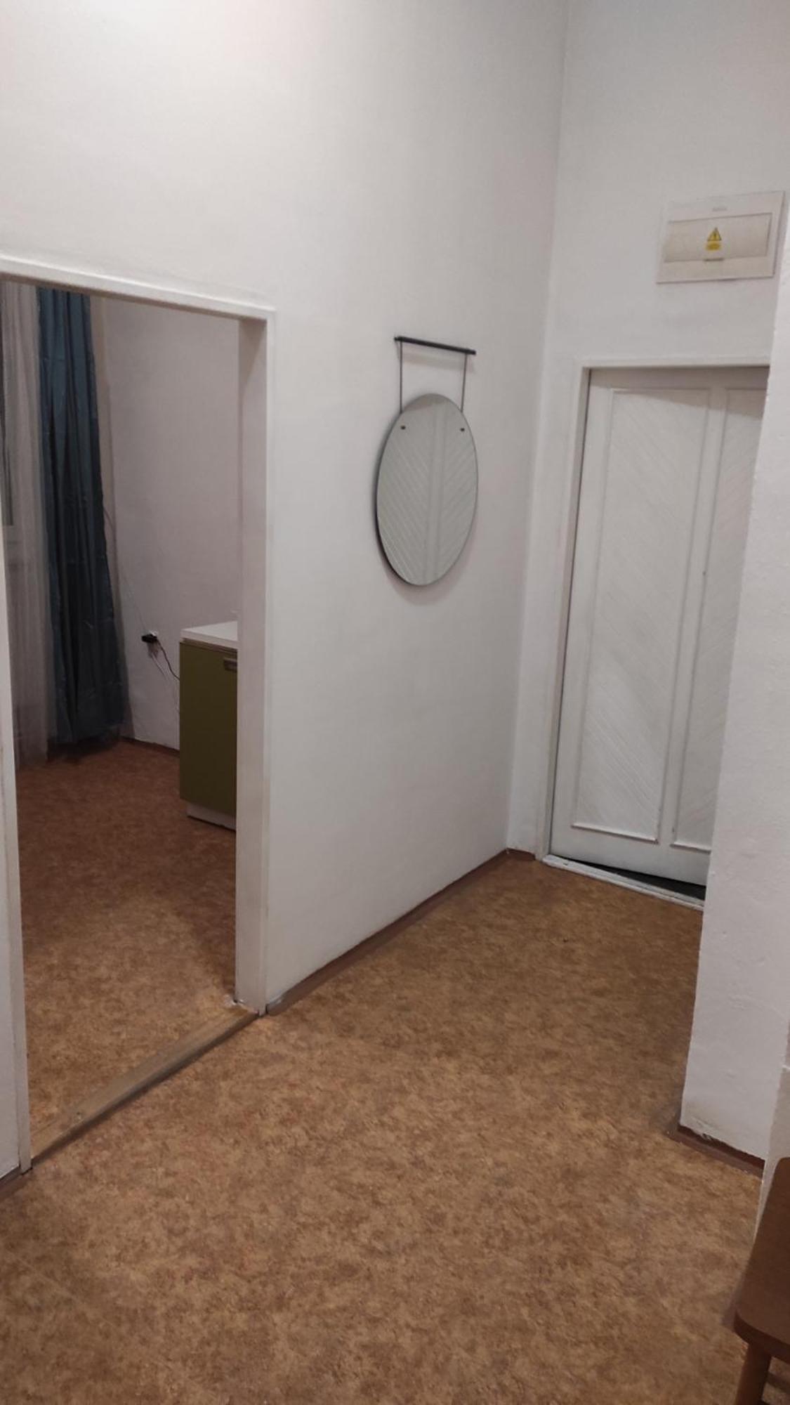 Near Main Railway And Bus Station, Vankovka Apartment Brno
