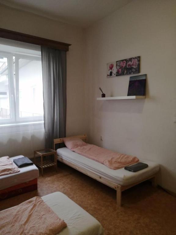Near Main Railway And Bus Station, Vankovka Brno