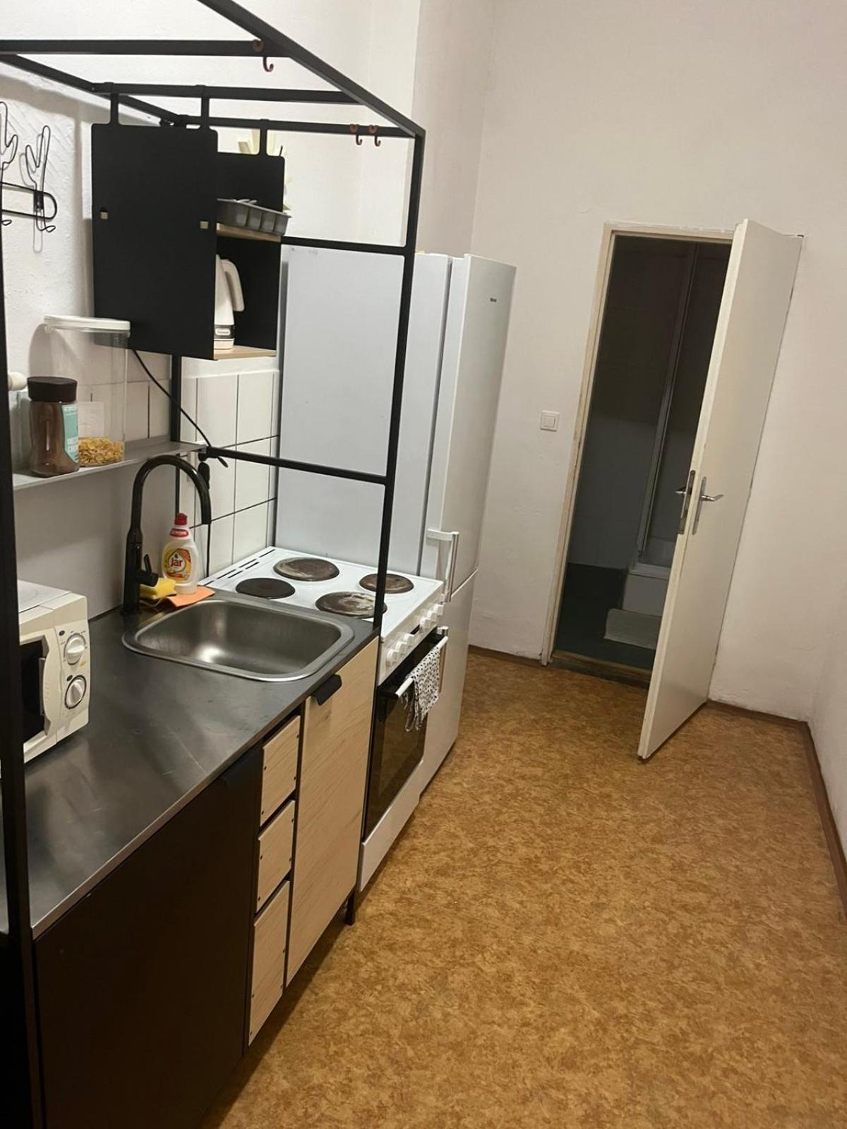Near Main Railway And Bus Station, Vankovka Apartamento Brno